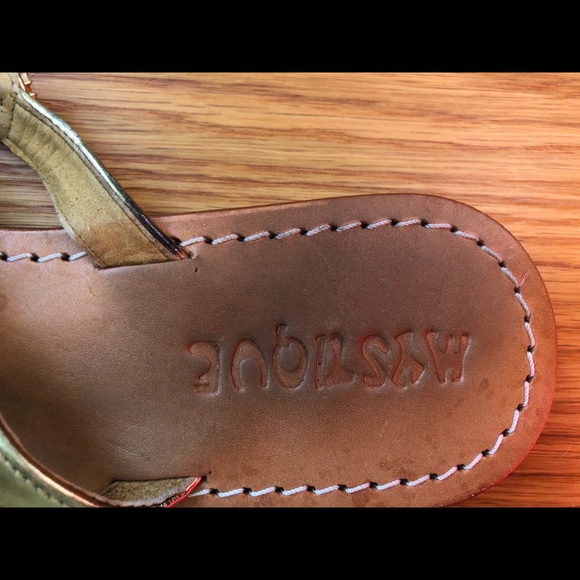 Sandals - Picture 2 of 4